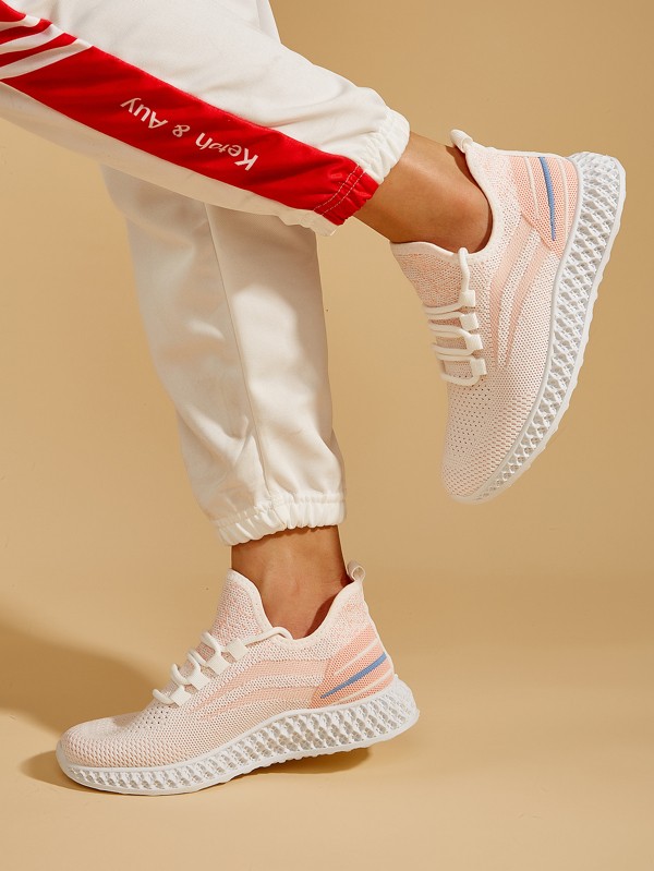 حذاء سنيكرز مزين برباط | شي ان