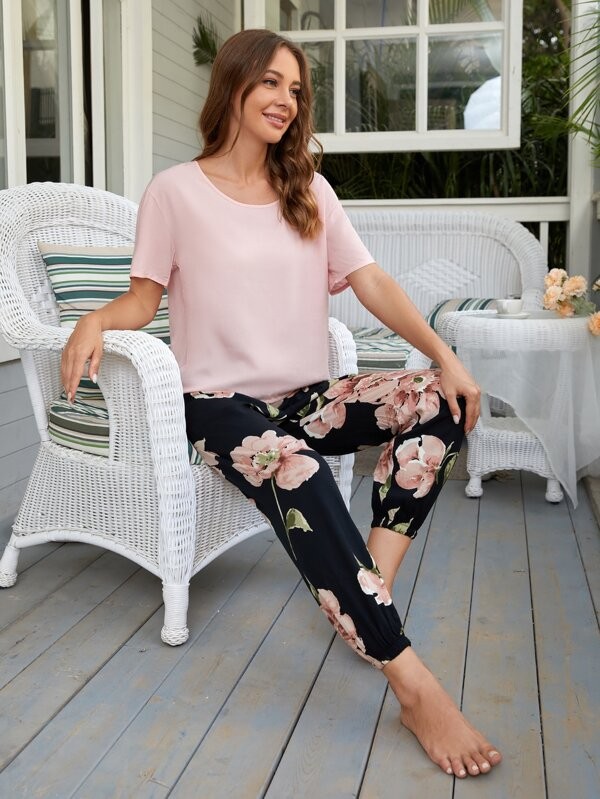 بجامة بطبعة زهور | شي ان