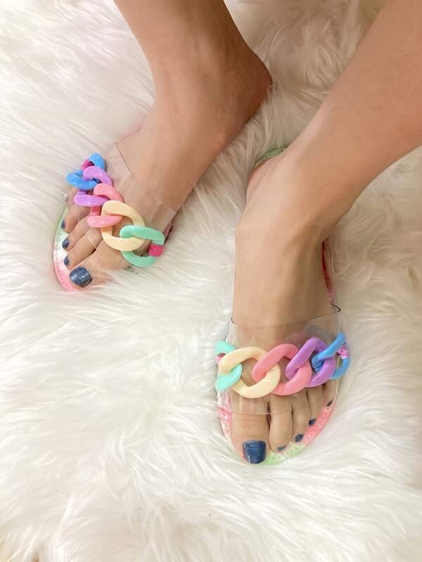 صندل مزخرف بسلسلة شفاف | شي ان