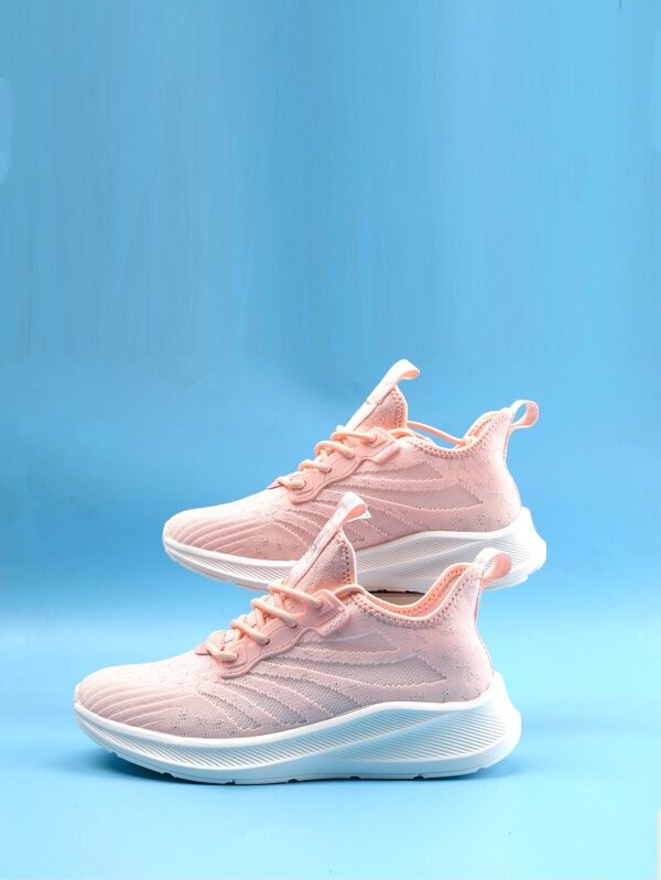 حذاء رياضي برباط من الأمام | شي ان